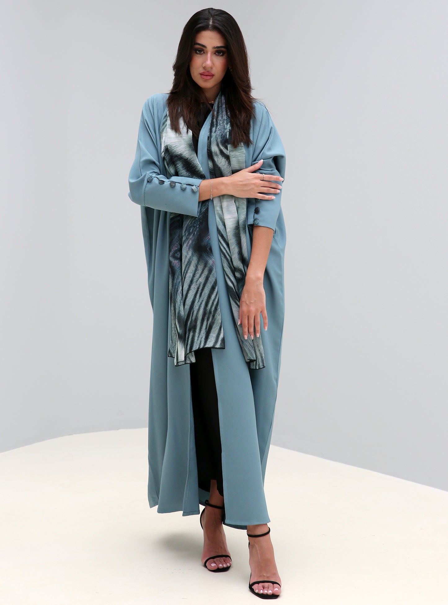 ATA-062 Abaya