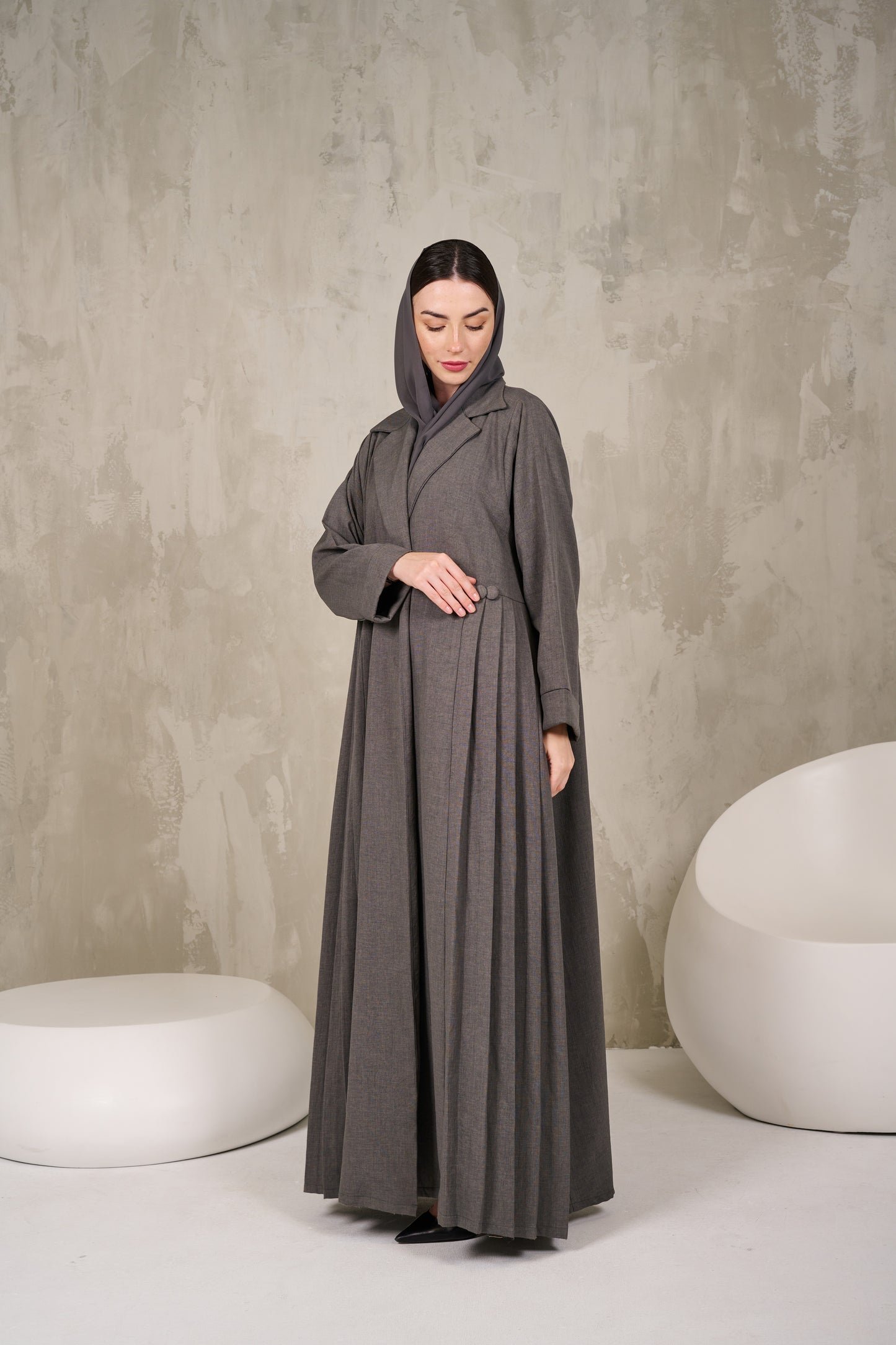 AT-012 Abaya