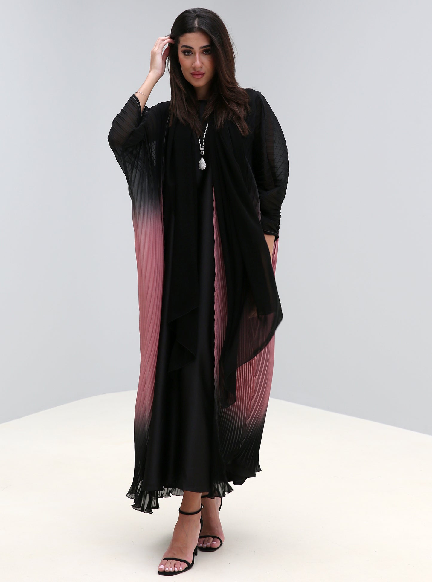 ATA-069 Abaya