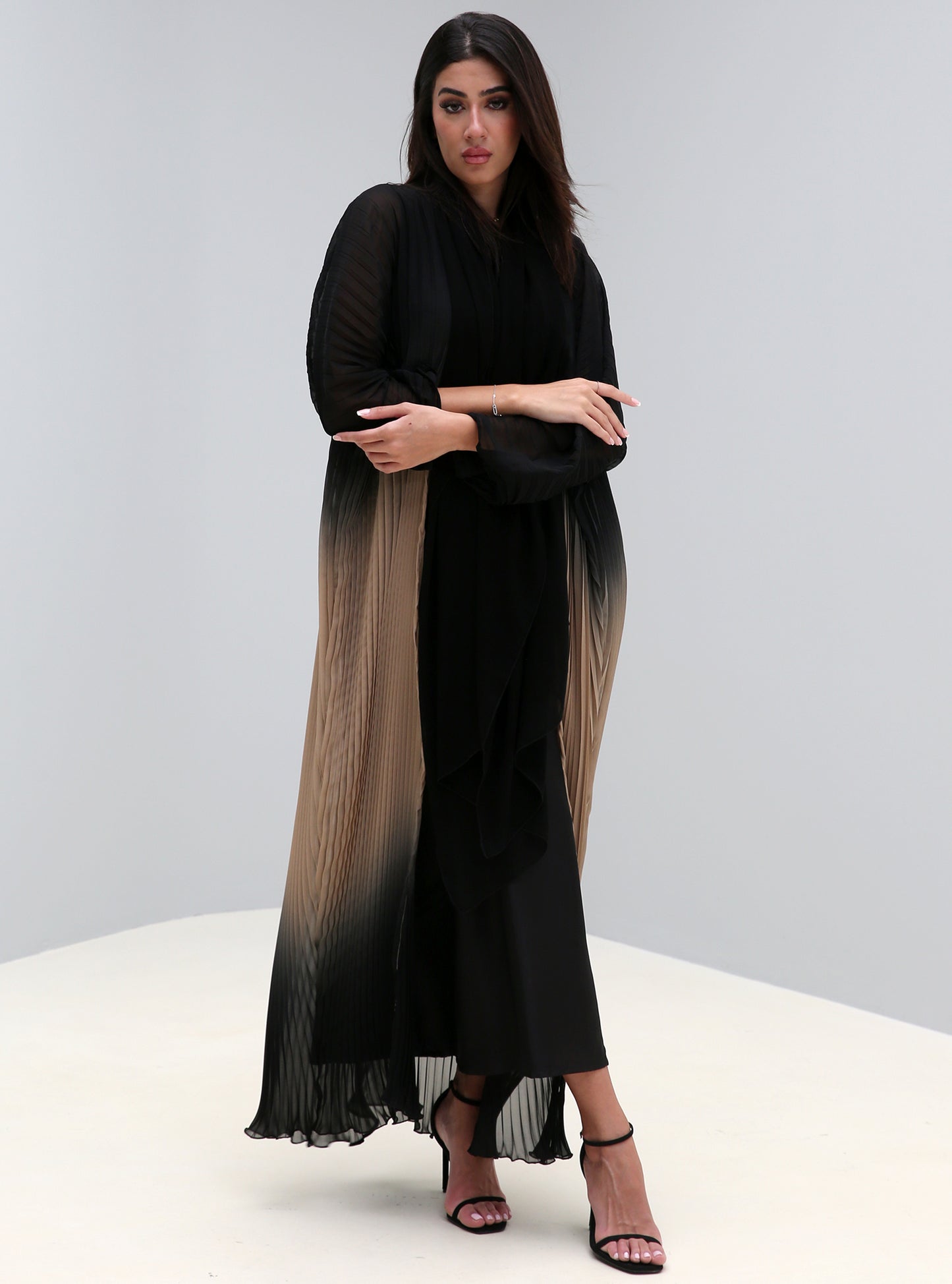 ATA-068 Abaya