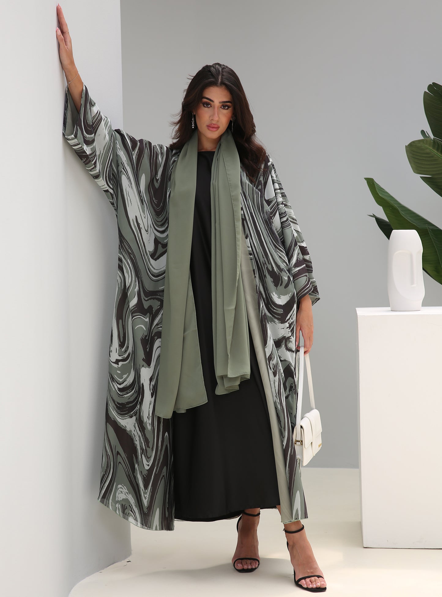 ATG- 48 Abaya