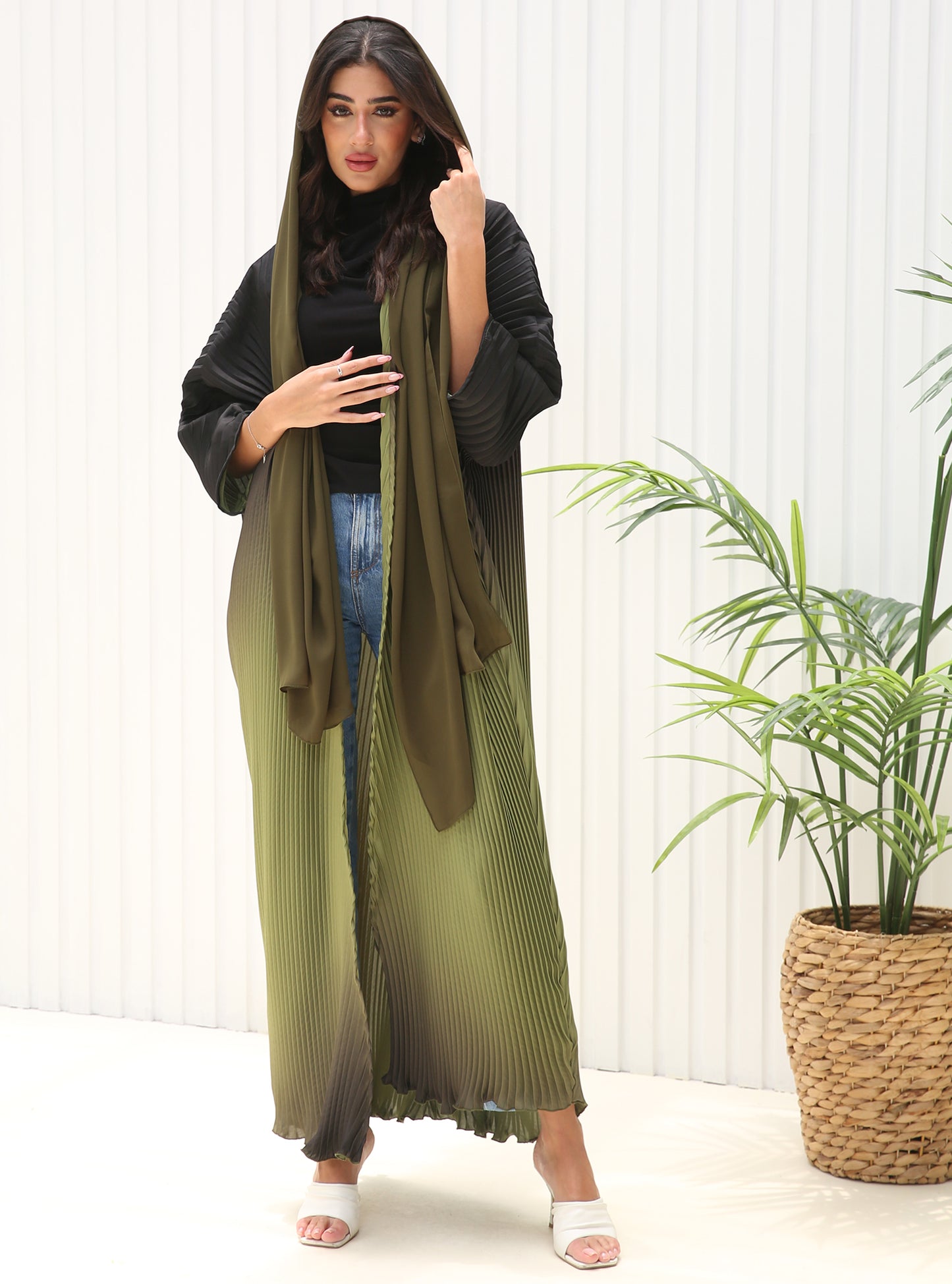 ATG- 44 Abaya