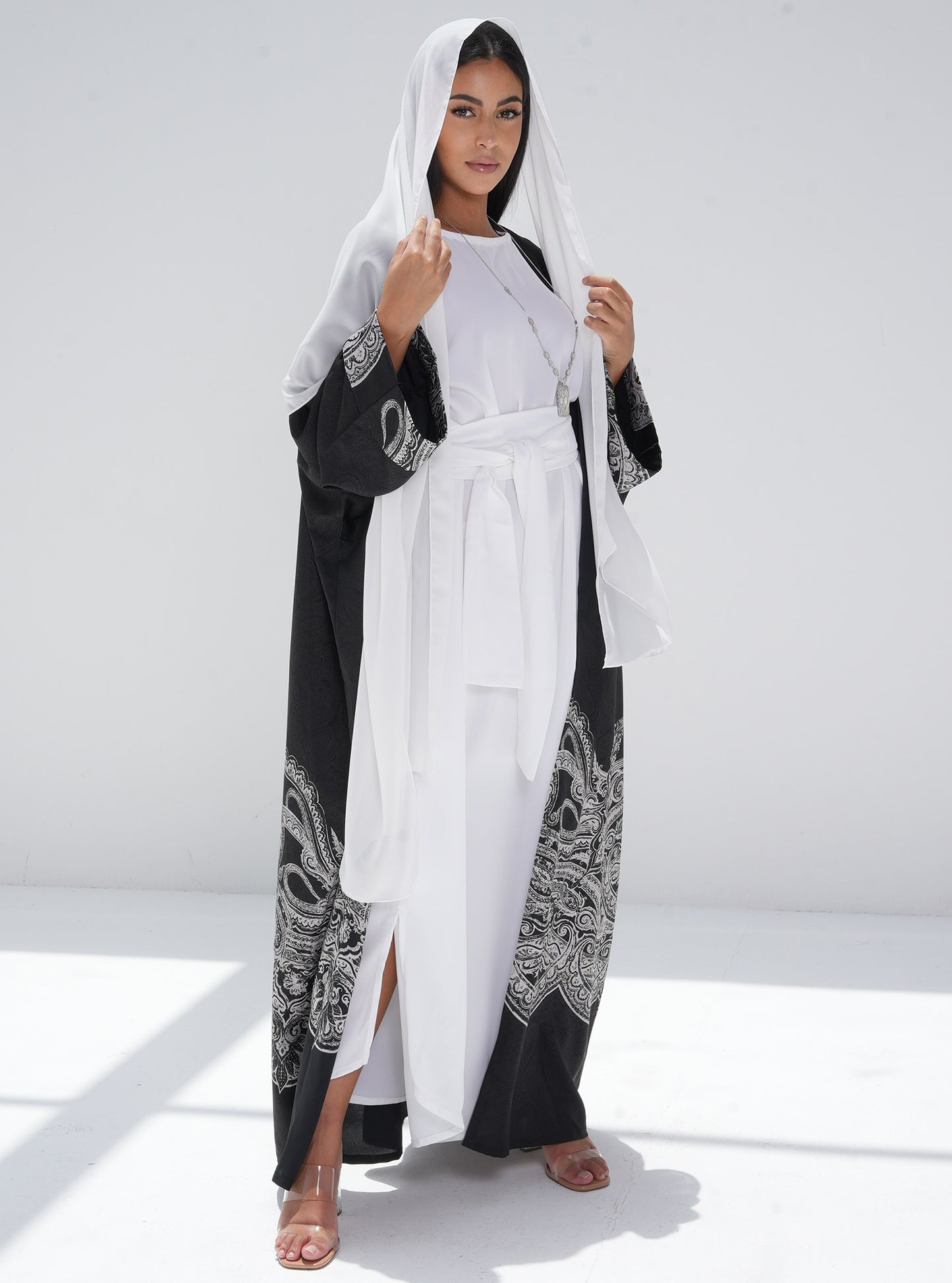 ATJ- 01 ABAYA