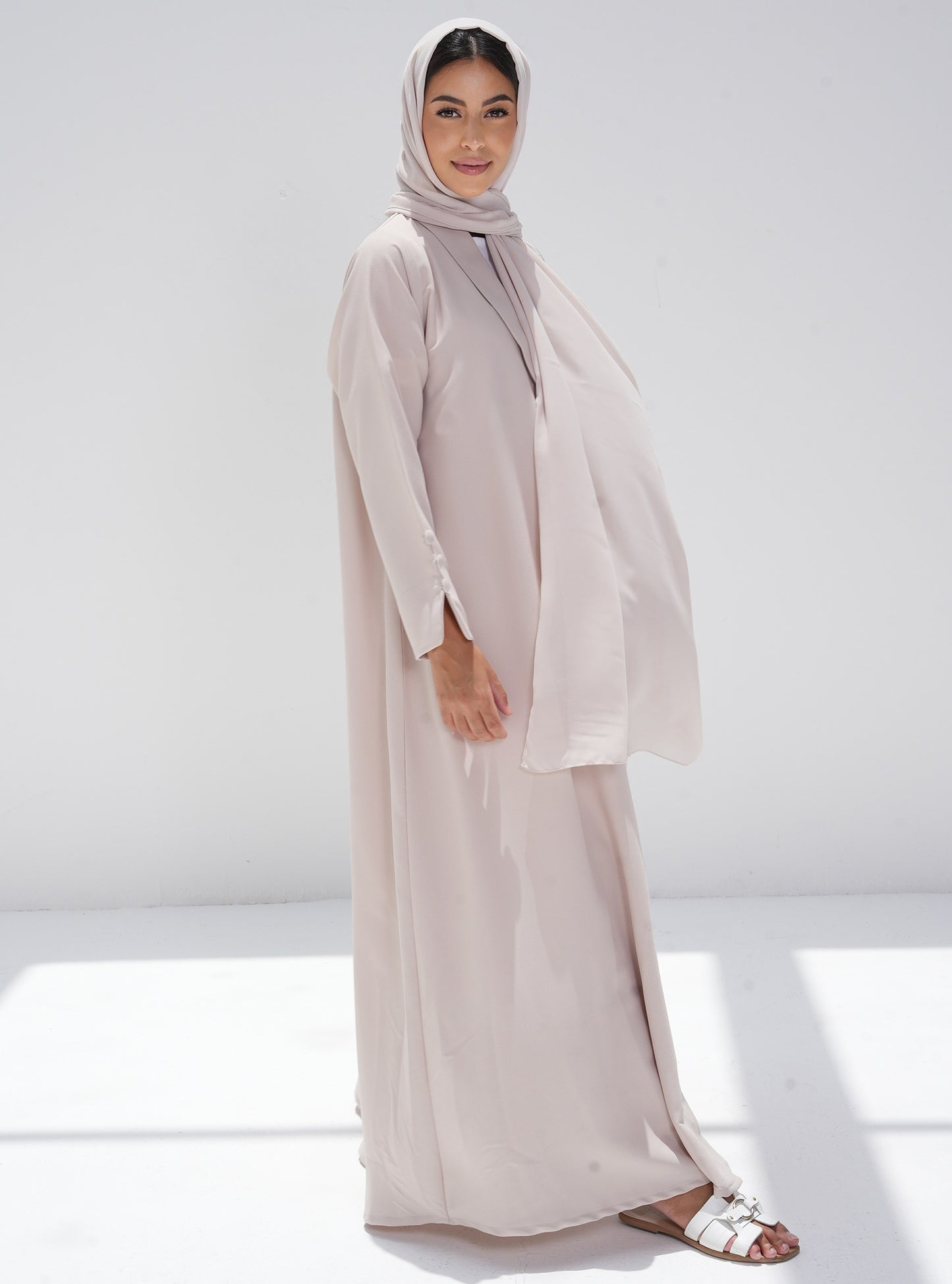 ATJ-06 Abaya