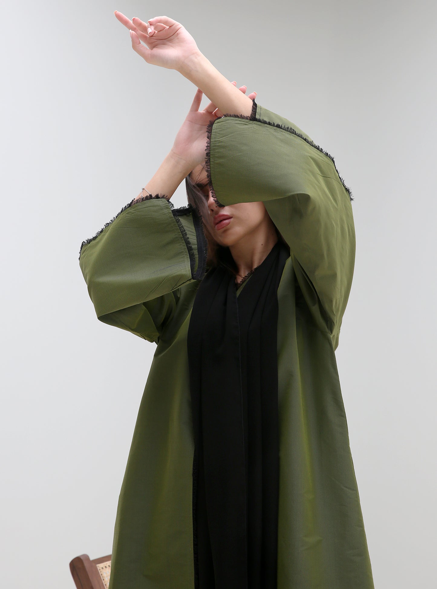 ATA-065 Abaya