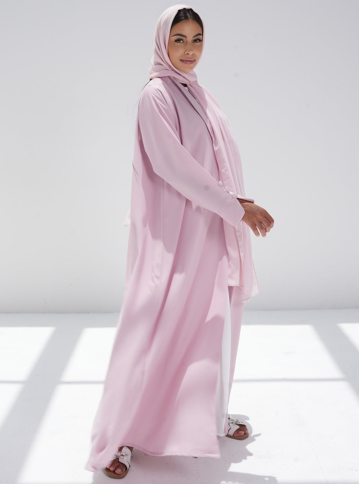 ATJ-03 Abaya