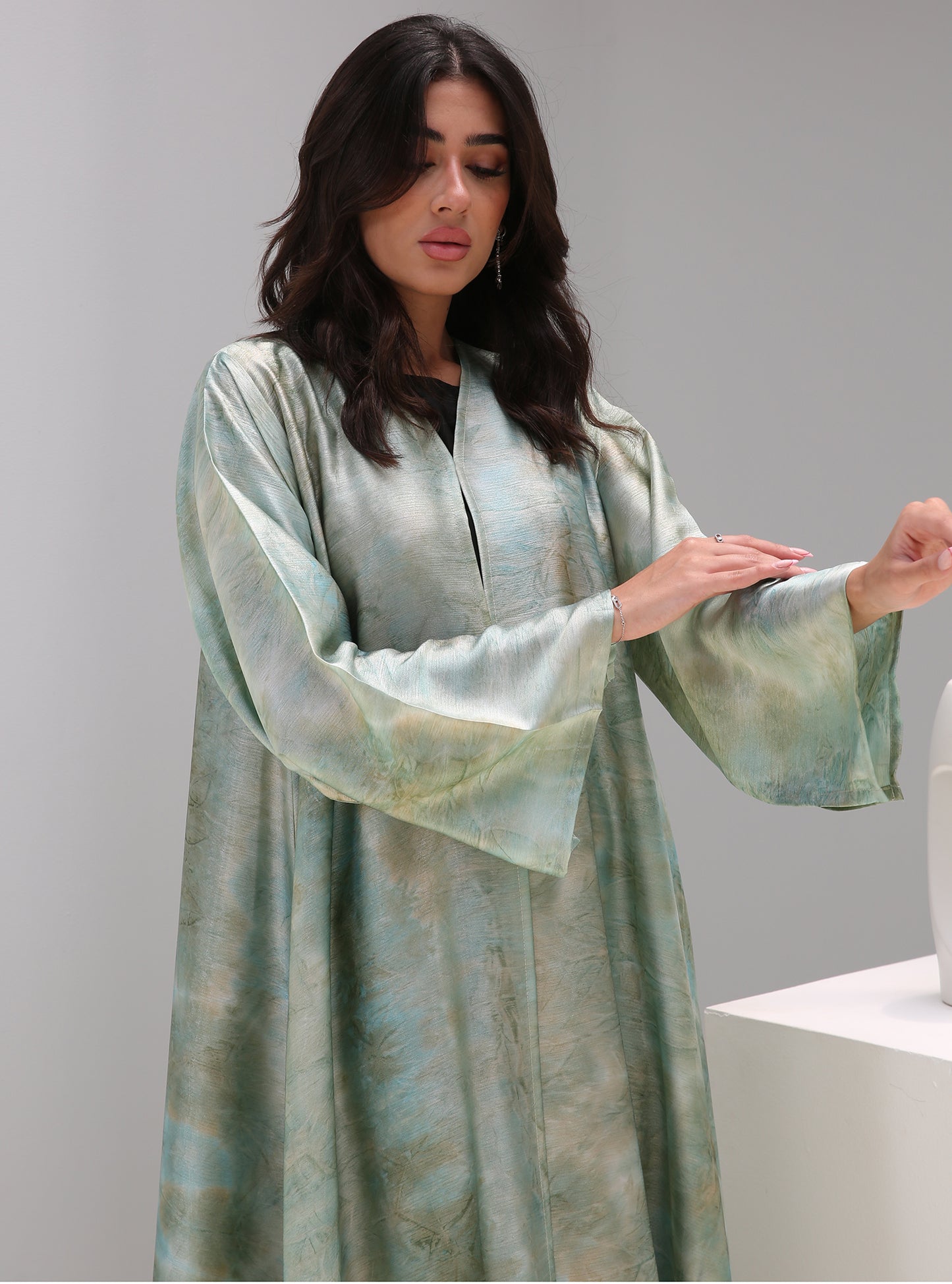 ATG-057 Abaya