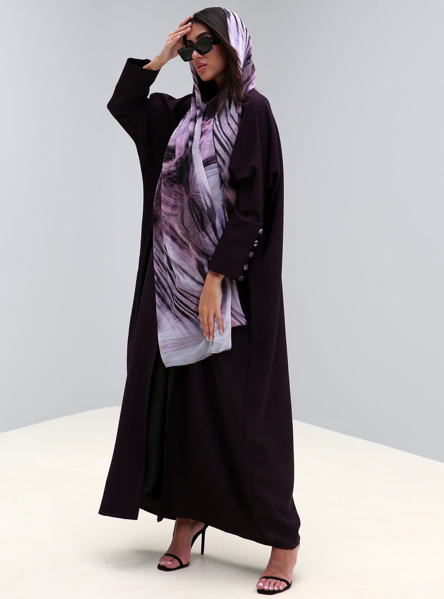 ATA-061 Abaya