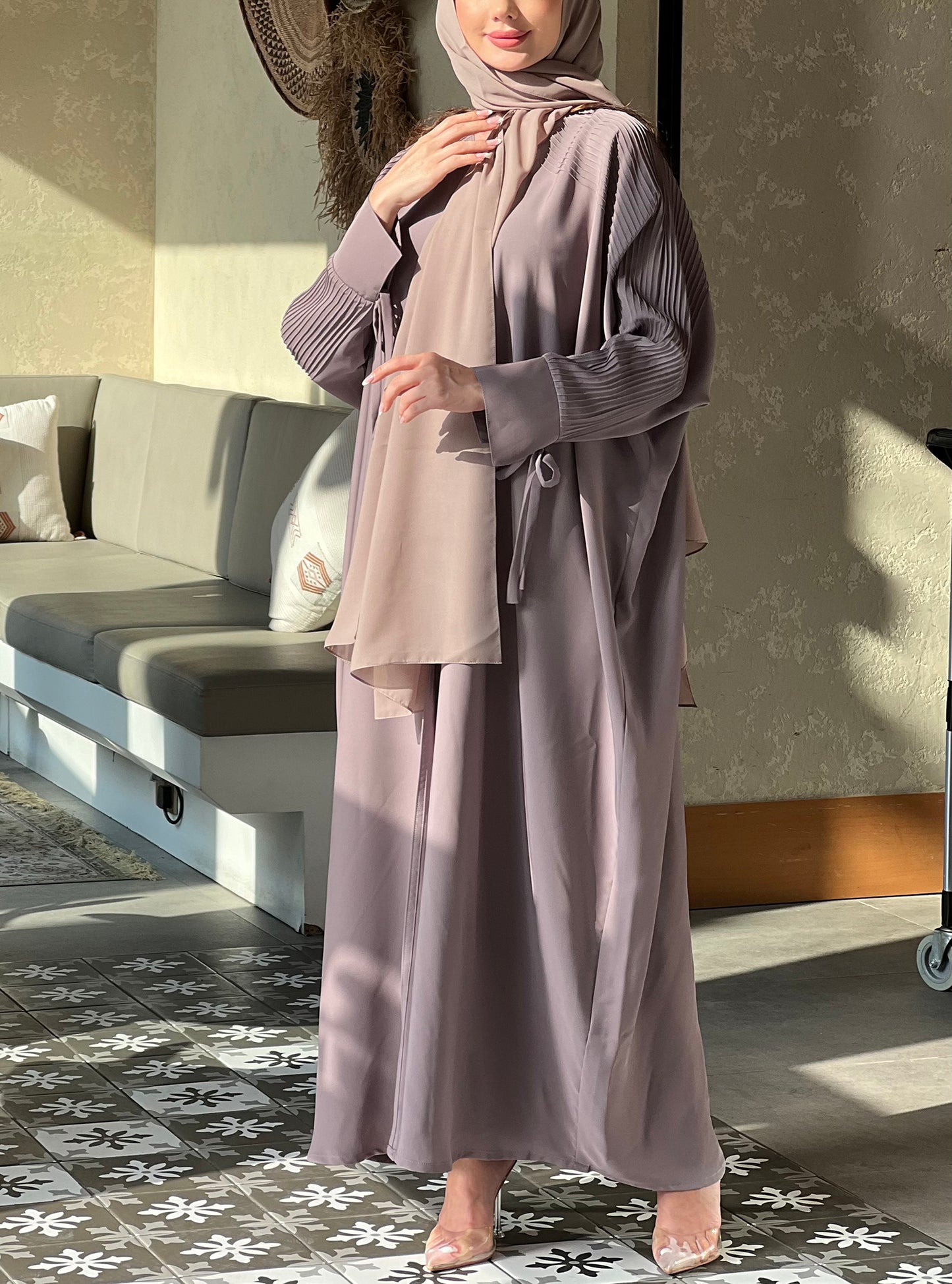 Greige abaya