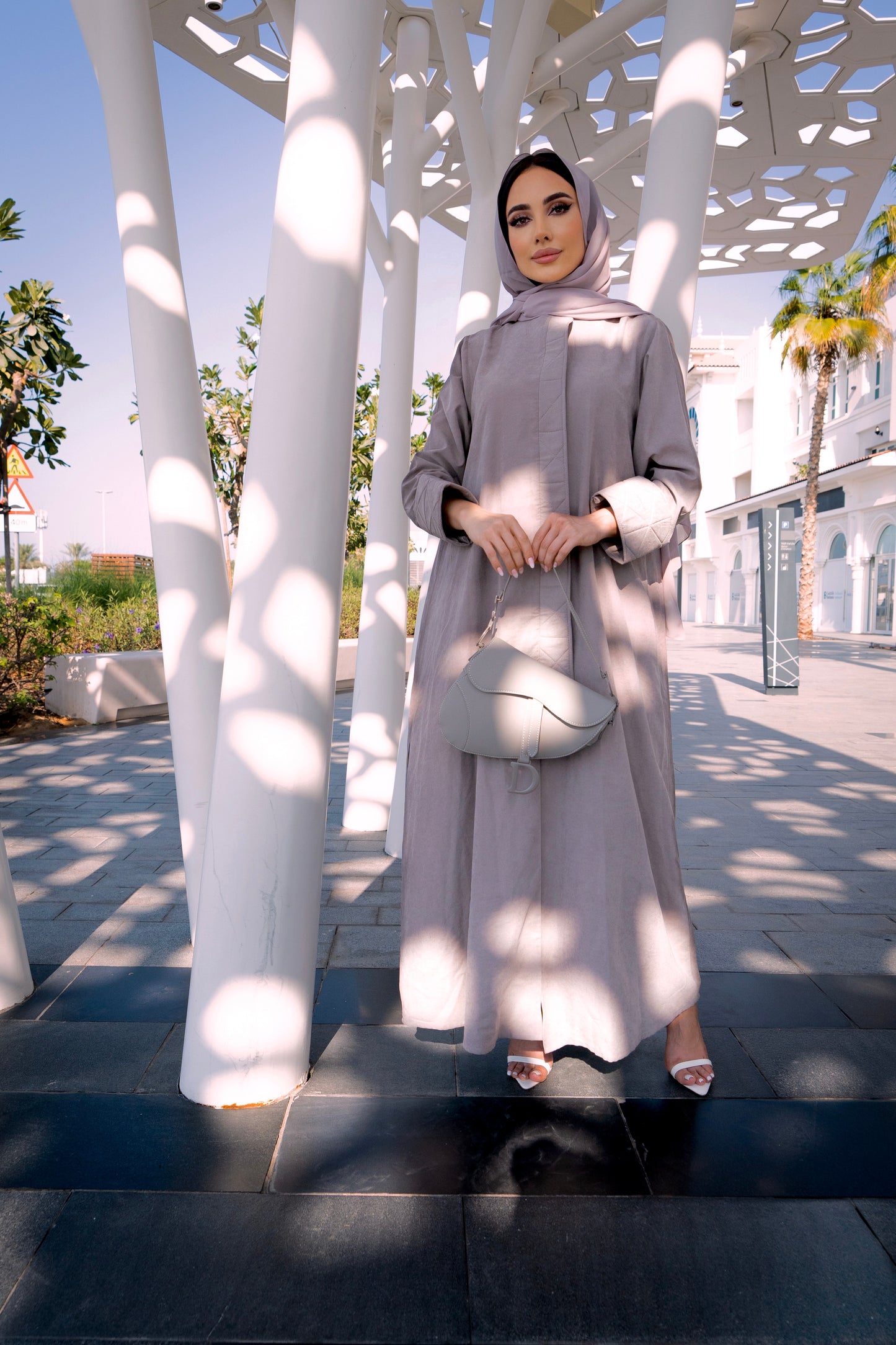 Light grey 028